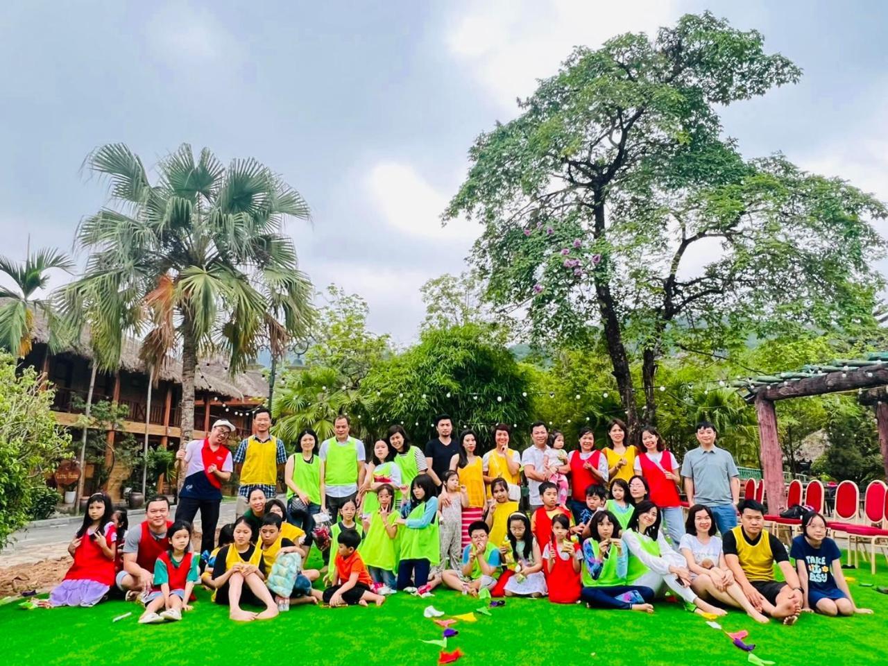 Hoa Binh Hotel Exterior foto